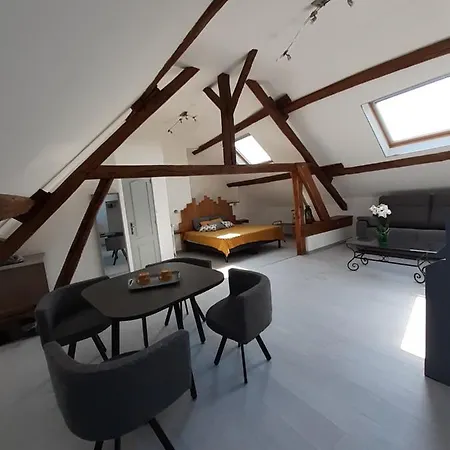 La Bonne Adresse